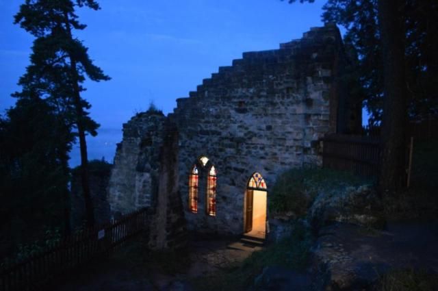 450valdstejn-nocni-2-j.jpg